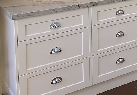 Kitchen & Cabinet