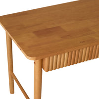 Pippa Desk