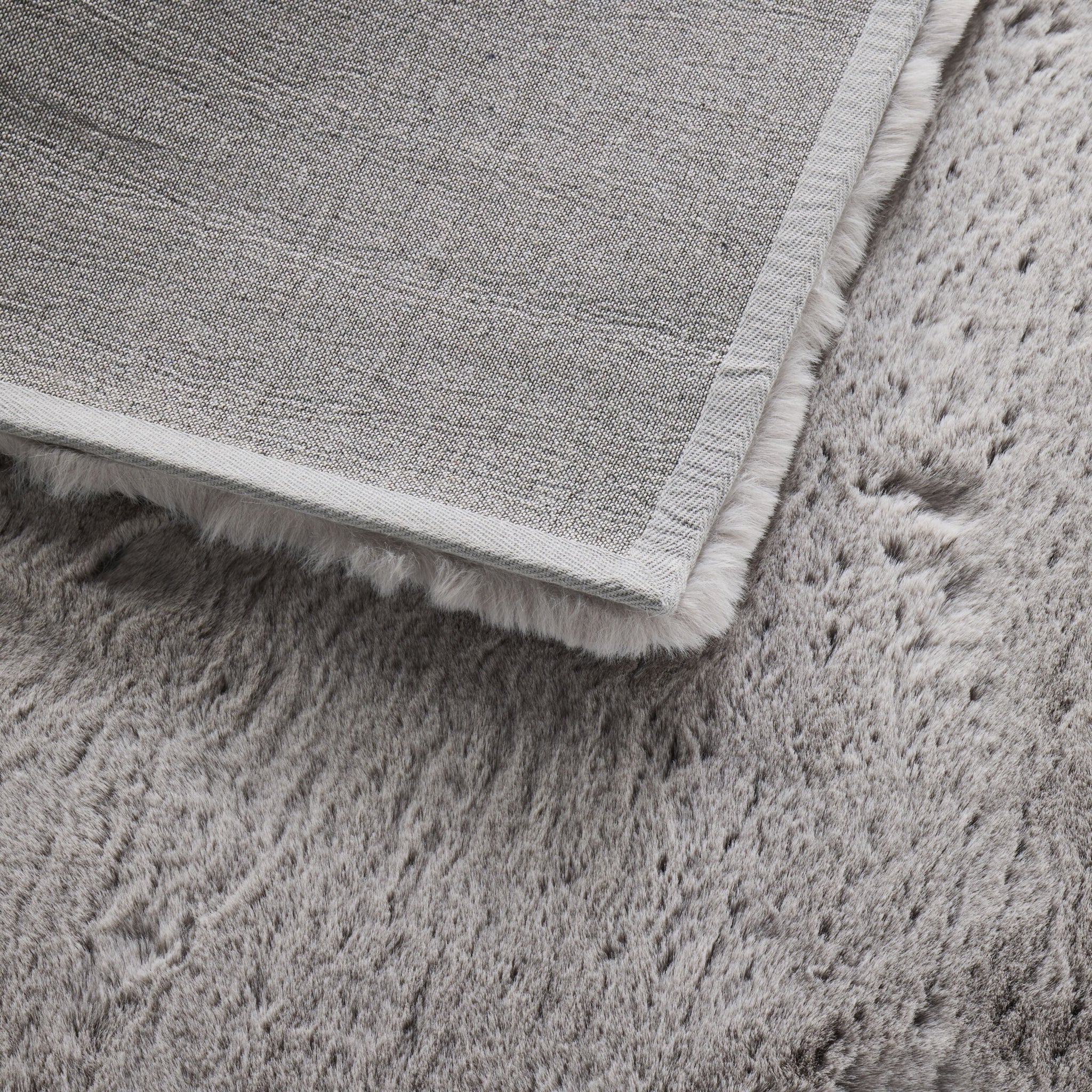Faux Rabbit Fur Rug Silver 150x240cm